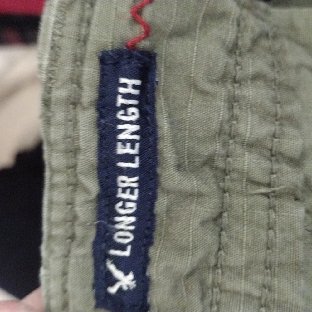 AMERICAN EAGLE SZ 29 OLIVE GREEN LONG STYLE CARGO SHORTS MENS TO - Picture 9 of 9